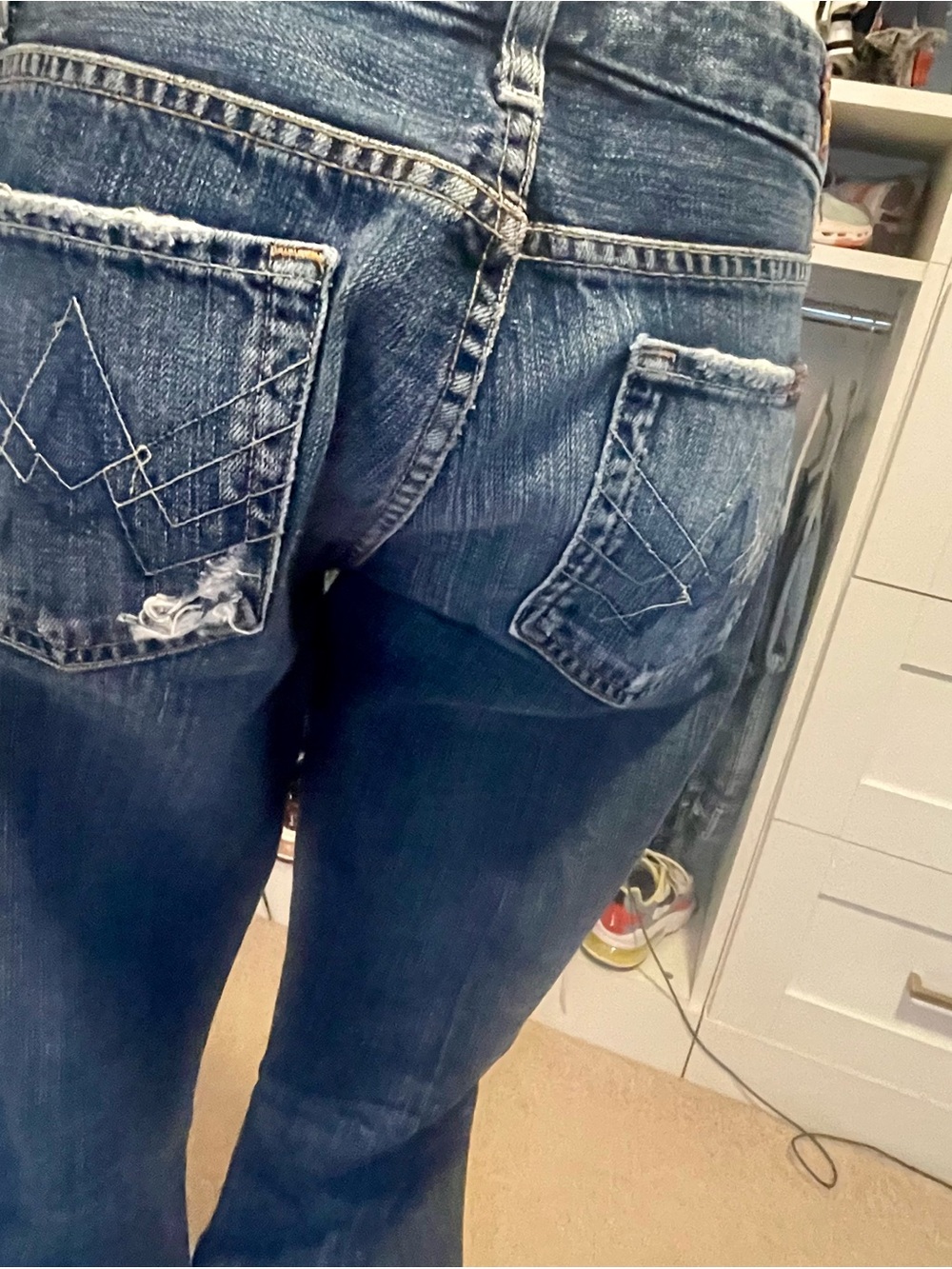 7 For All Mankind Wide-Leg Jeans in Medium Blue Wash - Picture 4 of 5